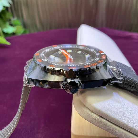 Tactical Frog Sub 300T PVD Black Watch - Picture 4 of 6